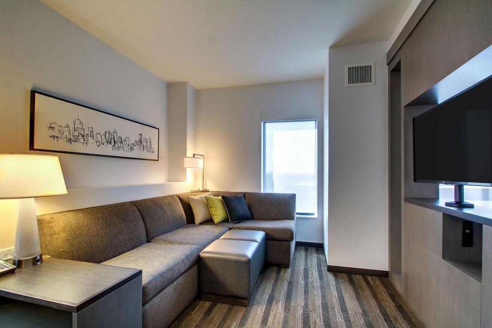 Hyatt House Chicago/Evanston photo 45