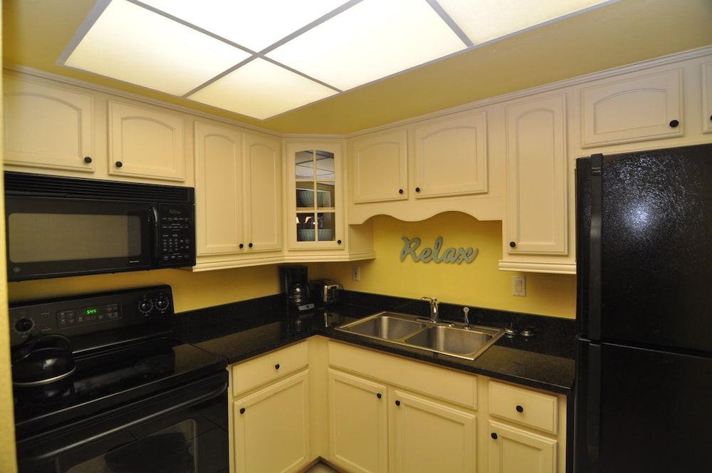 Lido Islander Inn photo 9