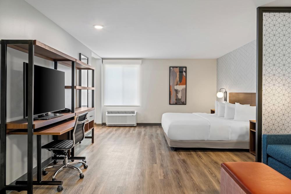 Everhome Suites Rochester Greece photo 15