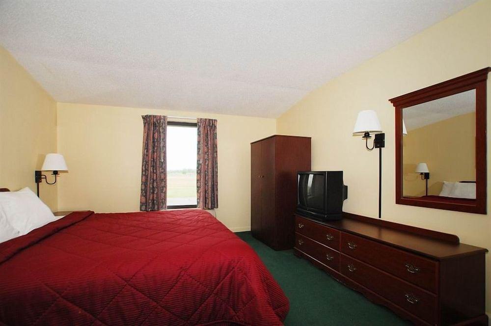 Quality Inn Mullins - Marion photo 23