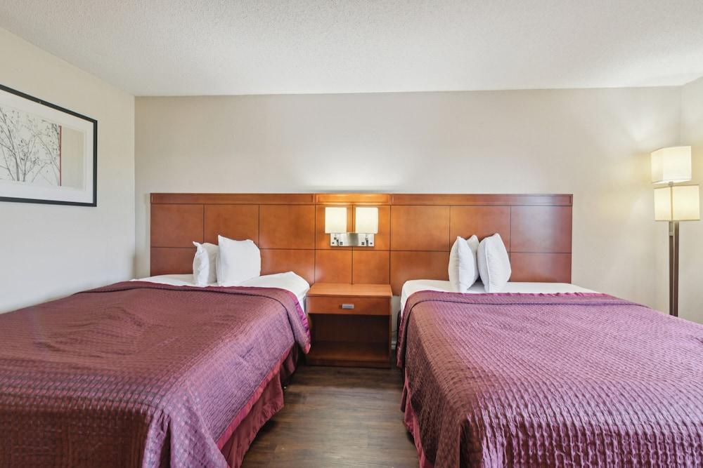 Miami Suites Hotel photo 36