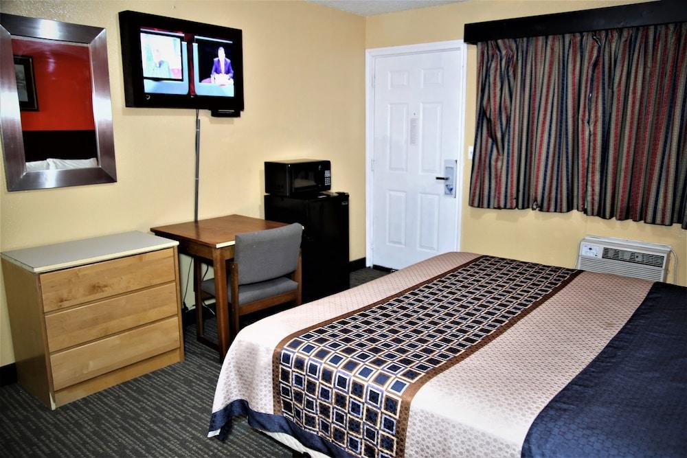 4 Star Motel photo 10