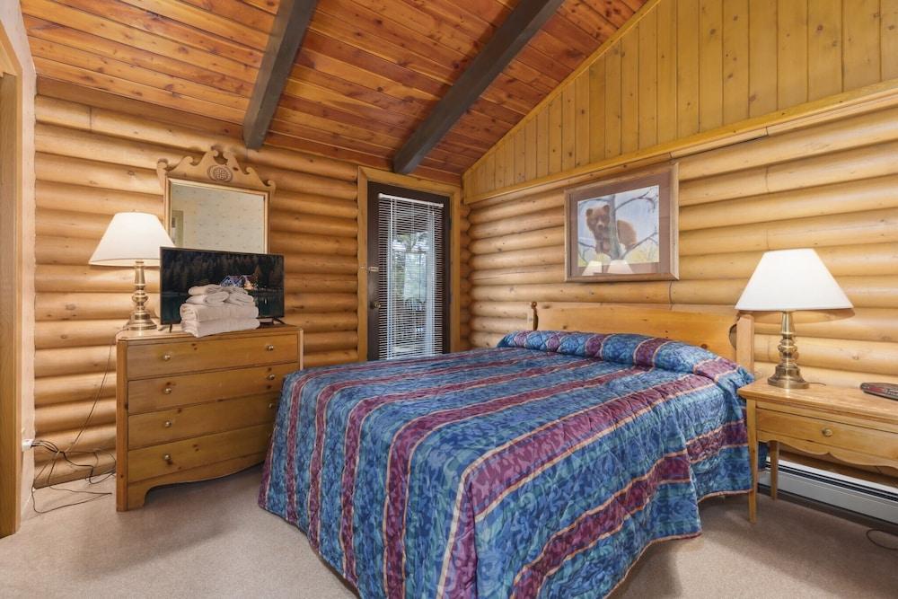 The Lodges at Breezy Point photo 4