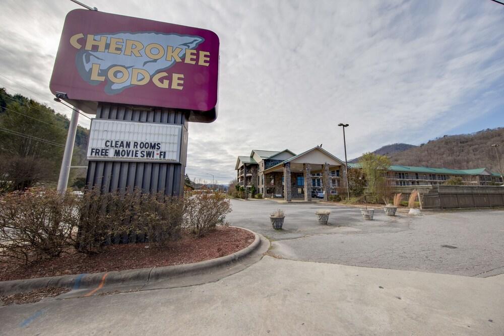 Cherokee Lodge photo 32