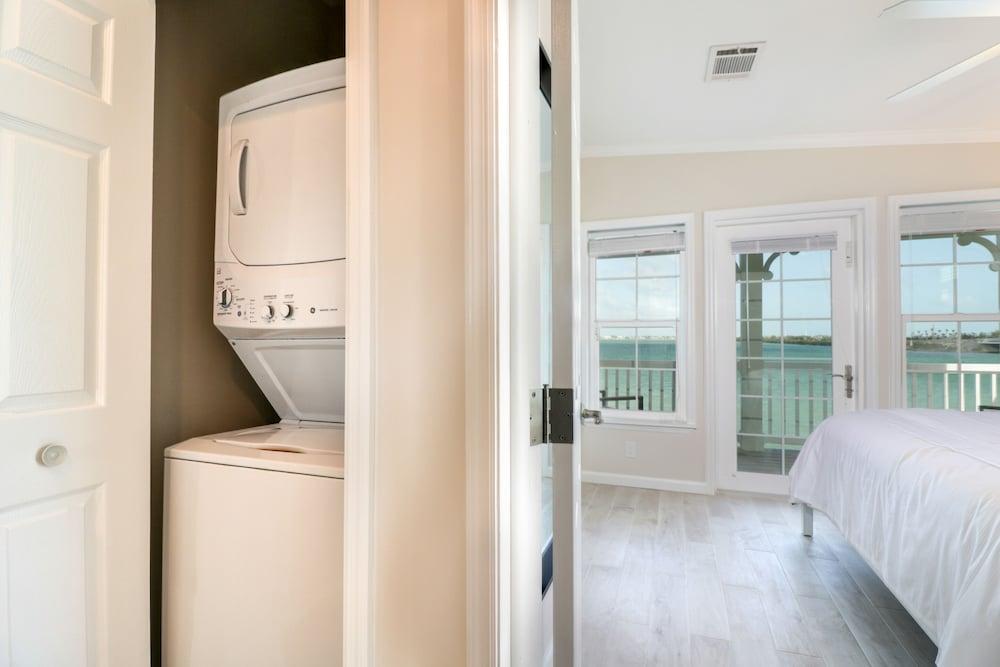 Little Torch Cottages photo 16
