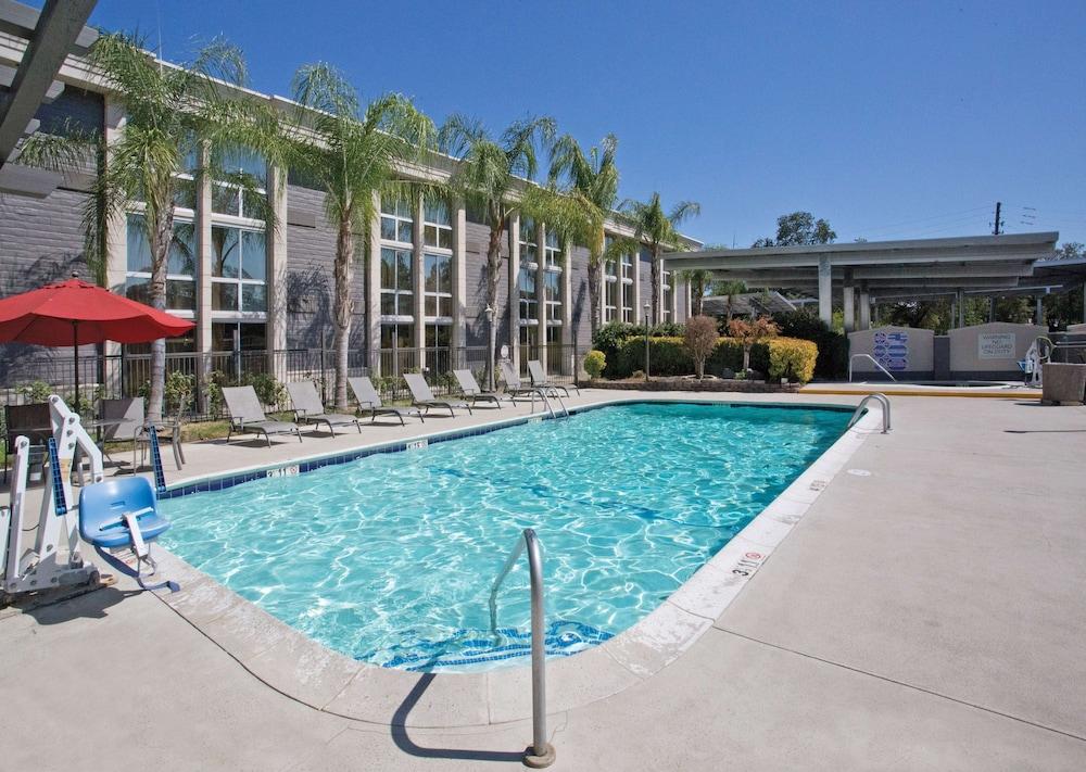 DoubleTree by Hilton Chico photo 10