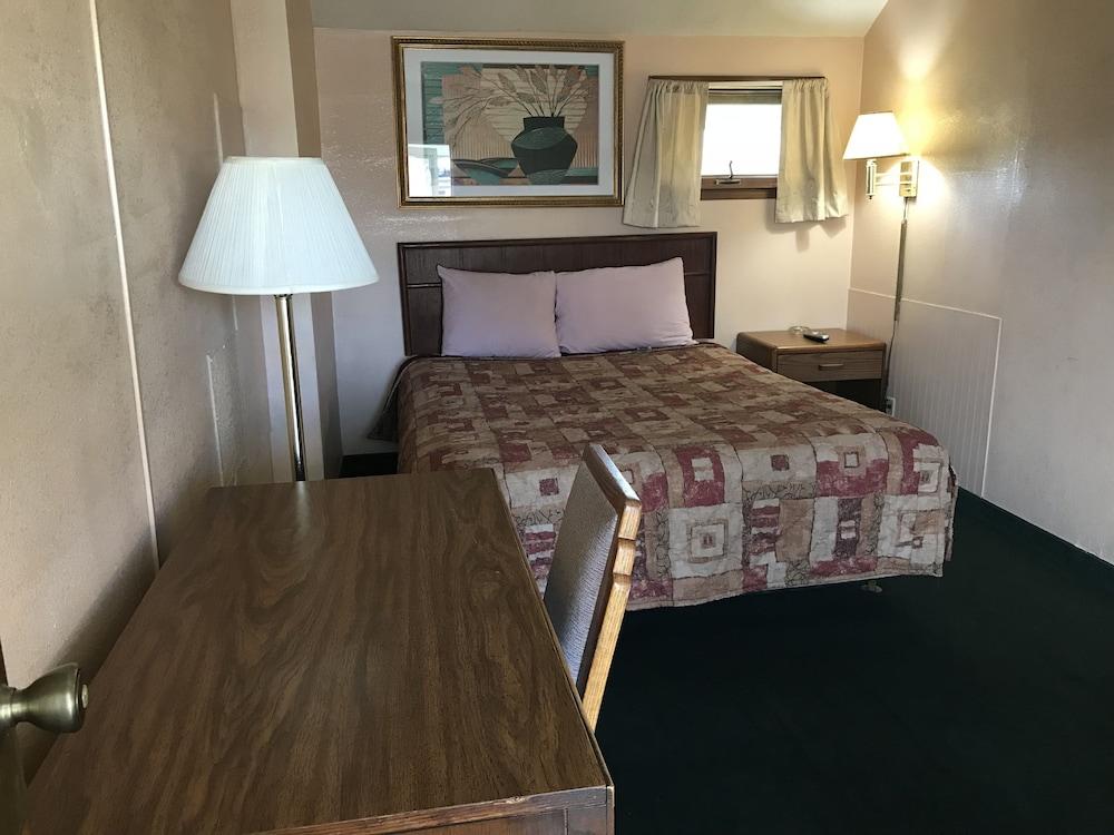 West Motel photo 19