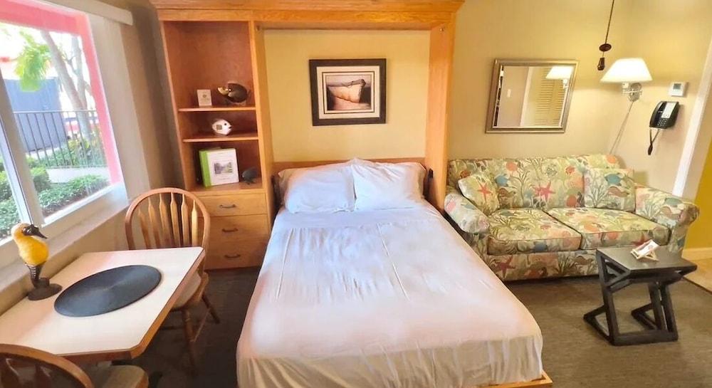 Coral Shores Resort photo 12