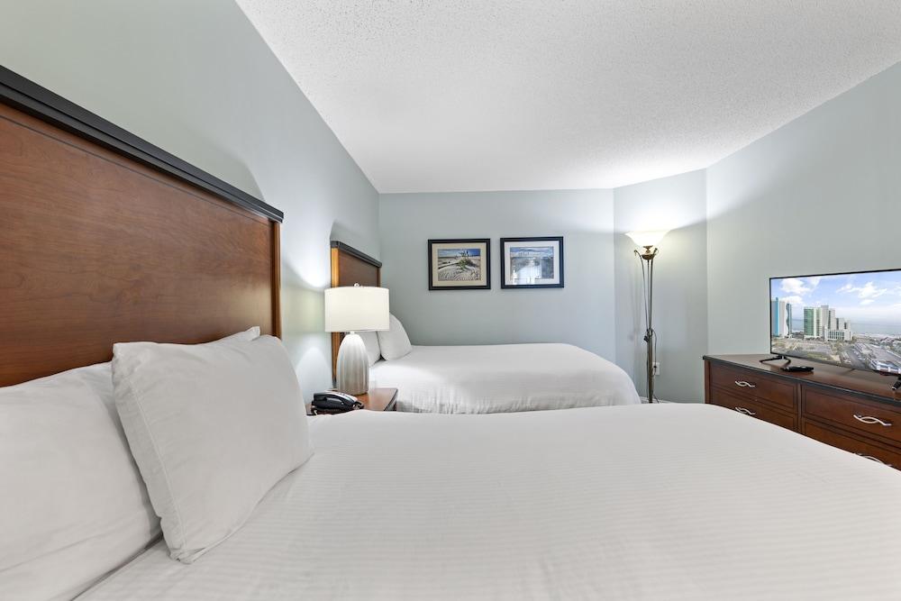 Sandy Beach Oceanfront Resort photo 19