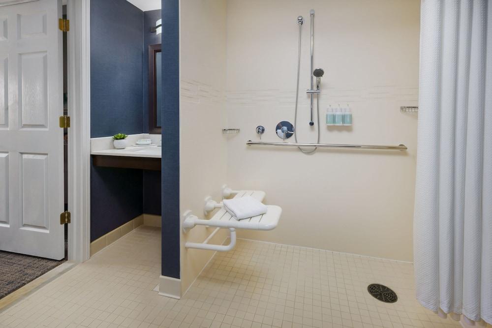 Residence Inn by Marriott Boston-Franklin photo 24