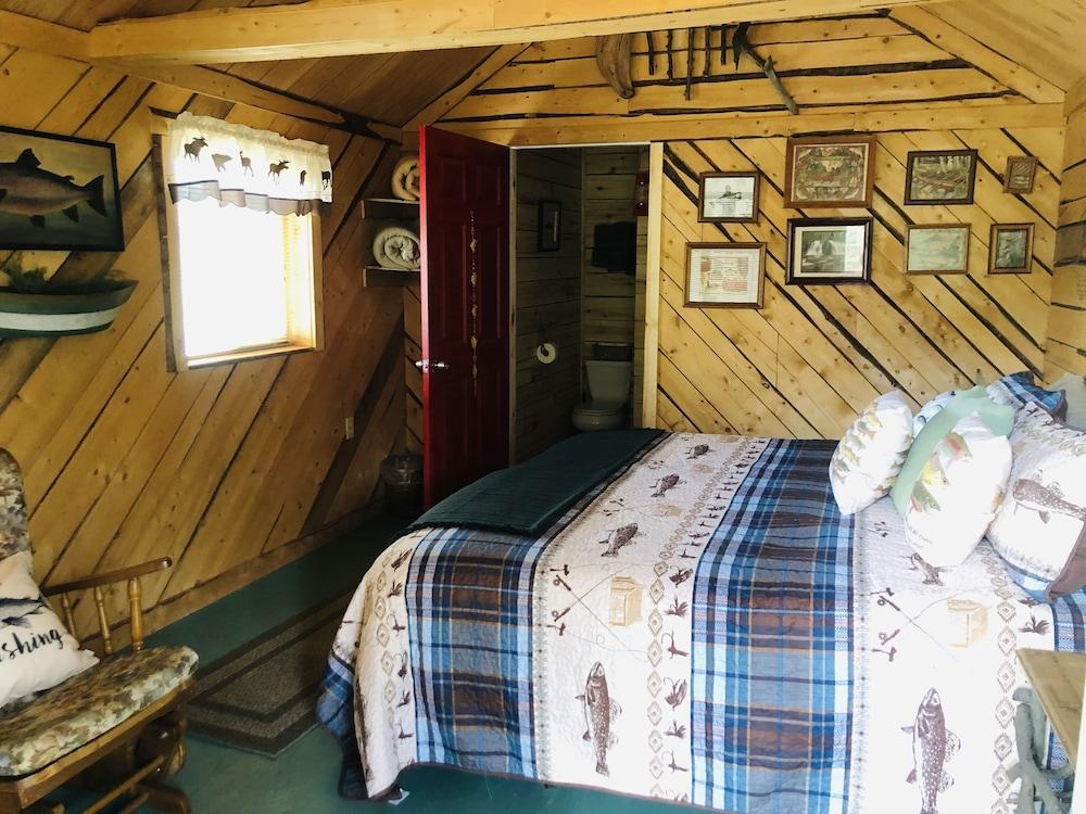 Wrangell Mountain Lodge photo 34