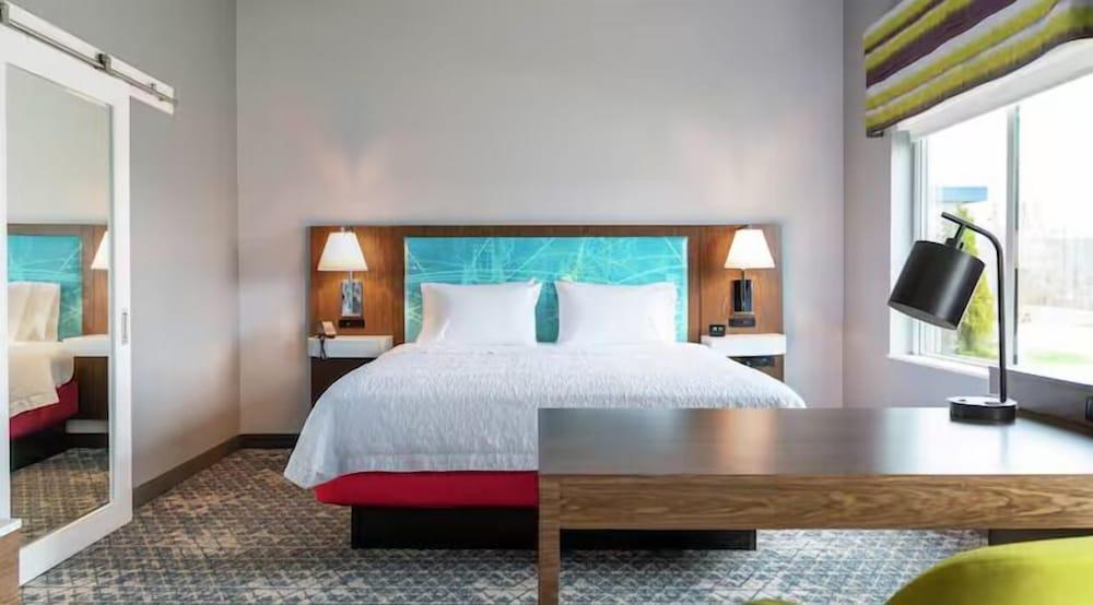 Hampton Inn Daleville photo 1