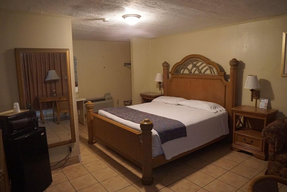 La Hacienda Hotel photo 8