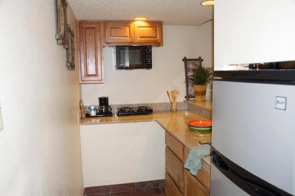 Barcelona Suites photo 30