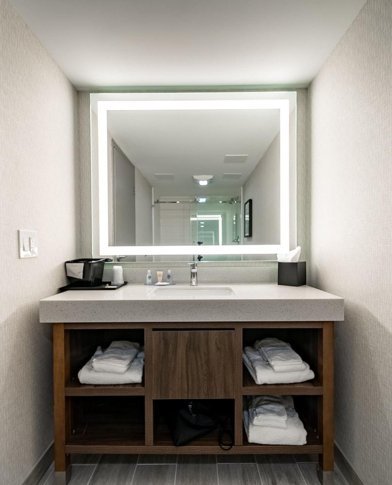 Comfort Inn & Suites Wyomissing/Reading photo 74