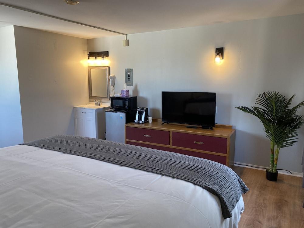 Ways Motel photo 8