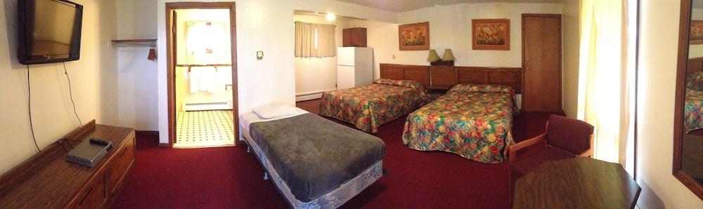 Chateau Motor Lodge photo 5