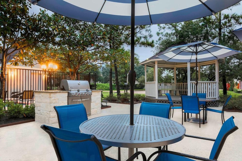 Sonesta Simply Suites Houston Brookhollow photo 24