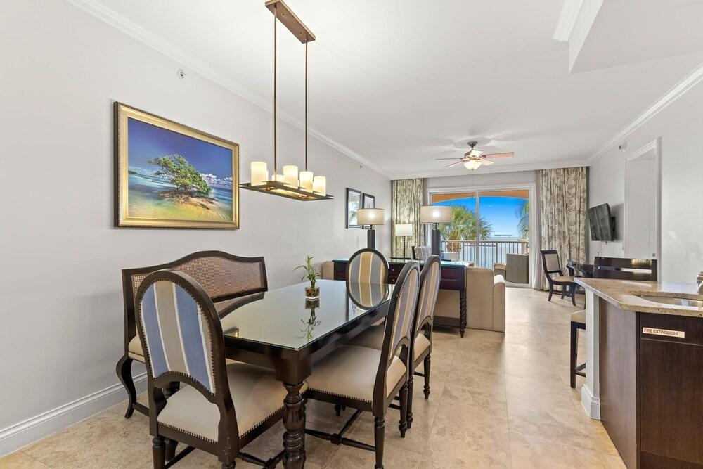 Ocean Front 1BR Suite With Direct Beach Access photo 4
