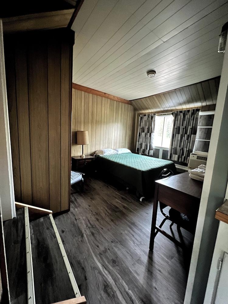 Lost Pines Lodge photo 10