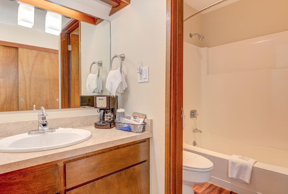 Inn at Otter Crest photo 86