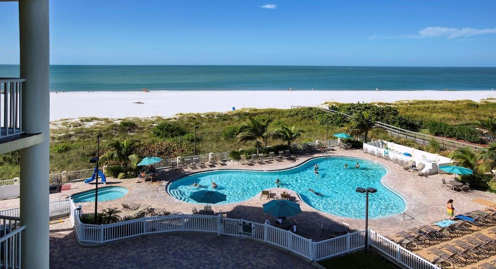 Sunset Vistas Two Bedroom Beachfront Suites photo 13