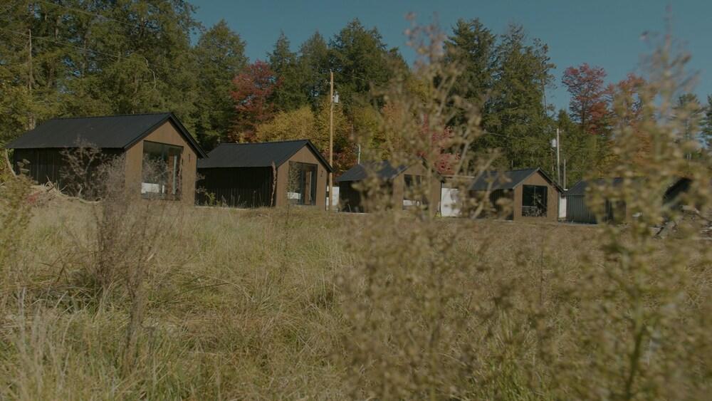 Emrose Luxury Cabins photo 15