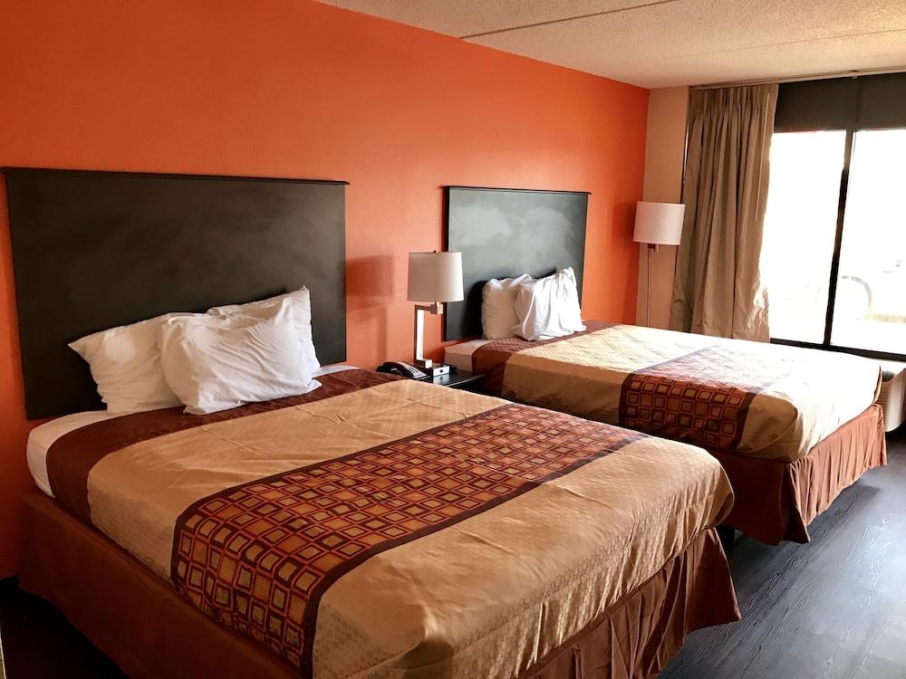 American Inn photo 19