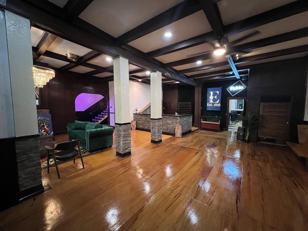 The Fallon Hotel photo 2