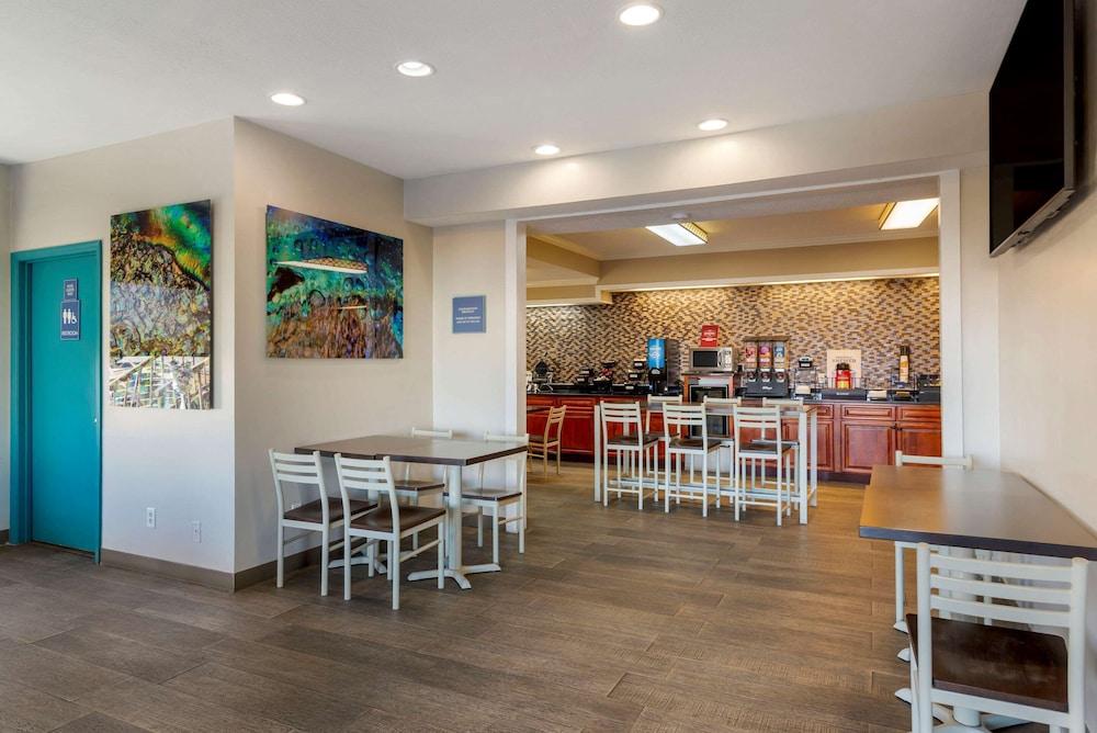 Quality Inn Ashburn photo 34