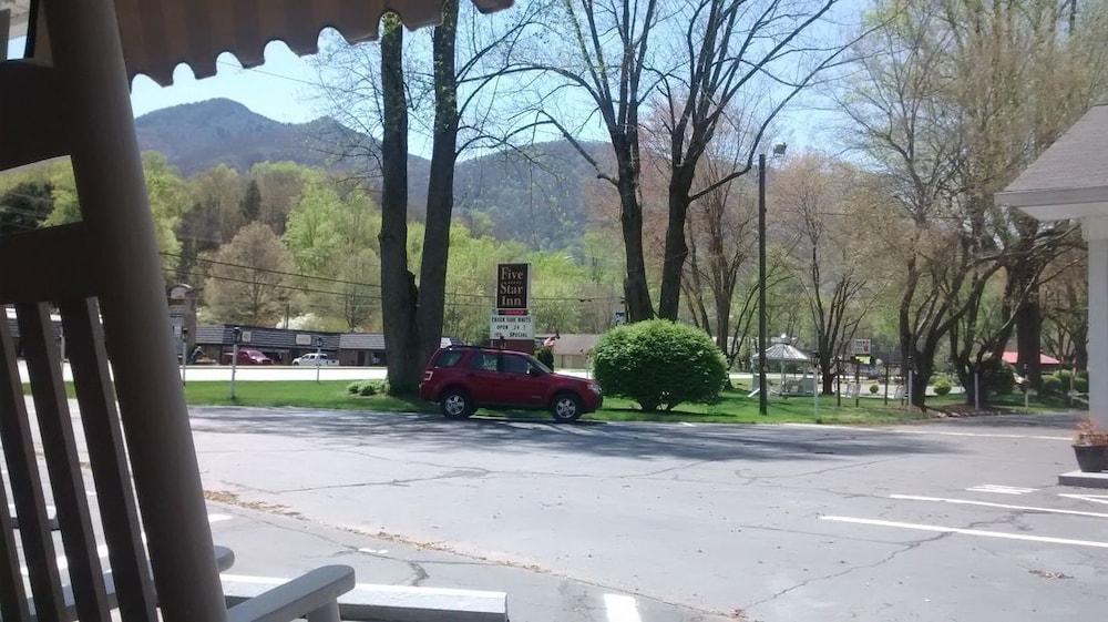Five Star Inn photo 37