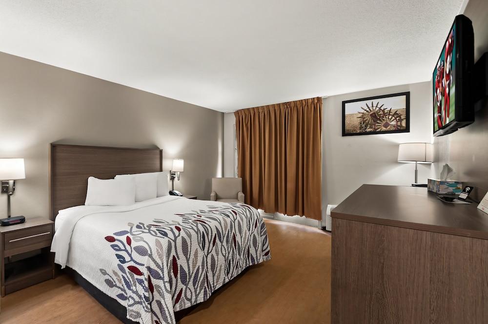 Red Roof Inn Martinsburg photo 4