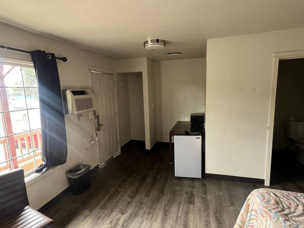 States Motel photo 5