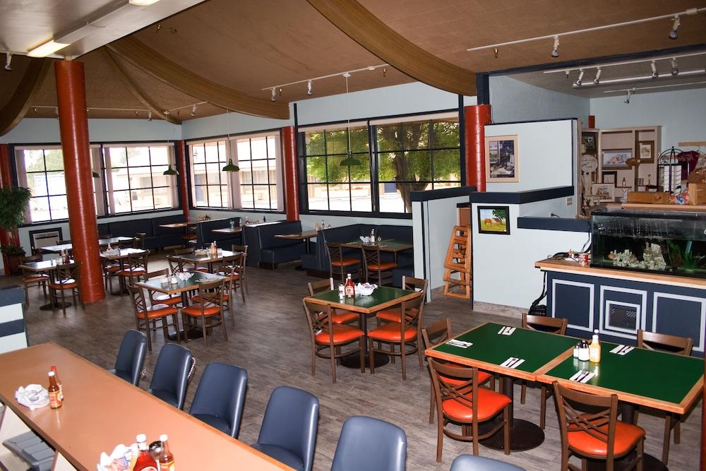 Keefer's Inn photo 28