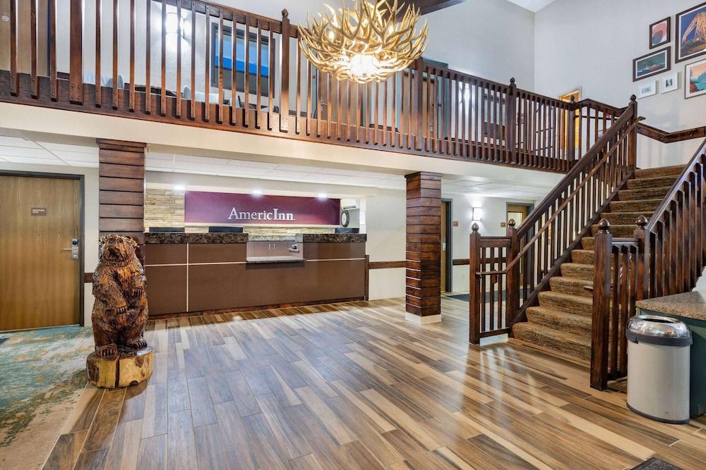 AmericInn by Wyndham Duluth South Black Woods Event Center photo 1