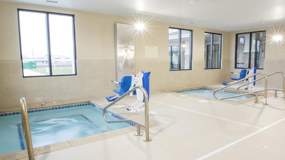 Candlewood Suites Fargo South- Medical Center by IHG photo 17