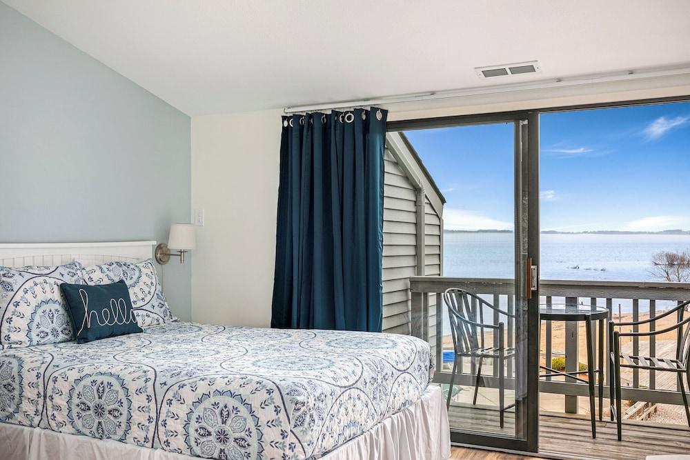 The Shores Resort photo 23