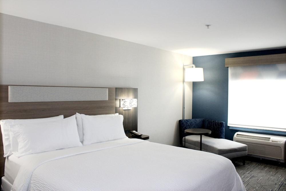 Holiday Inn Express & Suites Frazier Park by IHG photo 26