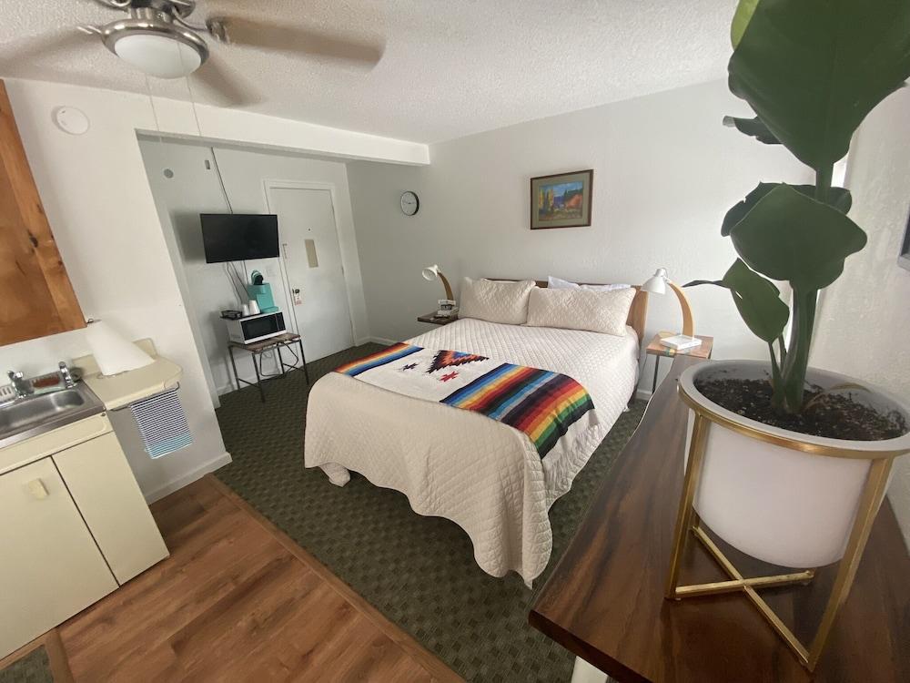 Summit Inn photo 68