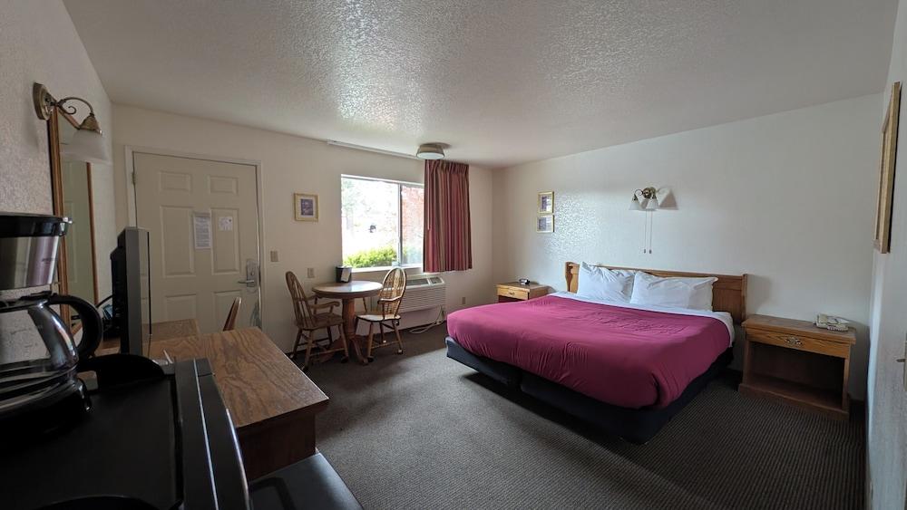 Himont Motel photo 7