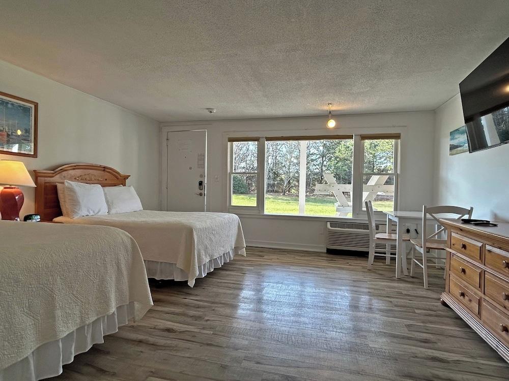 The Island Inn on Martha's Vineyard photo 37