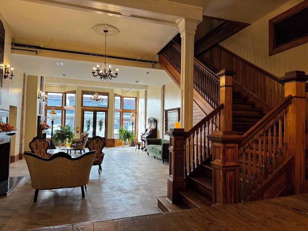 The Osceola Hotel and Event Center — hotel in Donalsonville