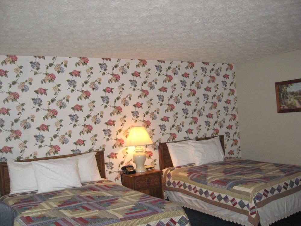 Valley Inn photo 7