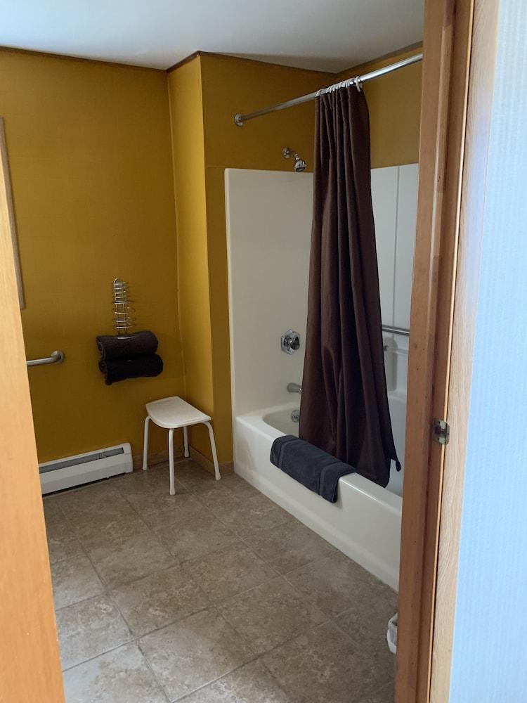 Adoba Hotel Naubinway photo 4
