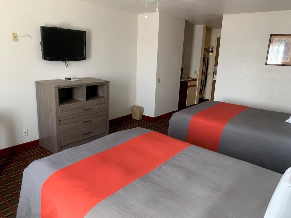 Guest House Inn photo 6