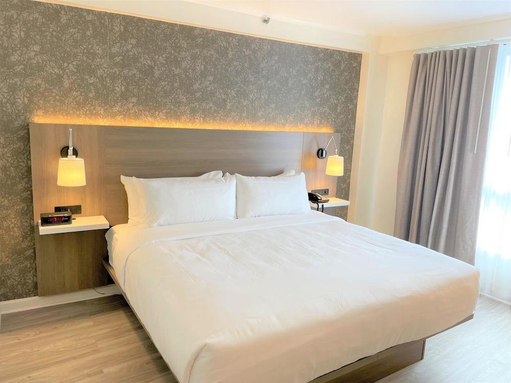 Garden Inn & Suites photo 20