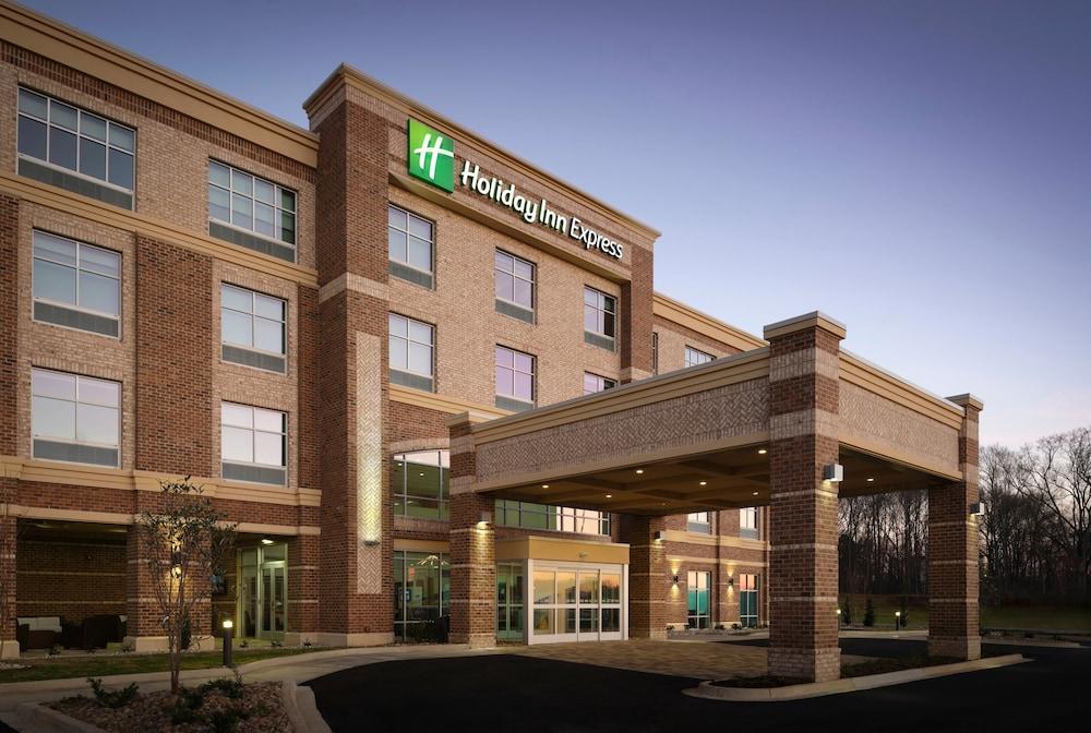 Holiday Inn Express Jackson - Ridgeland by IHG photo 8