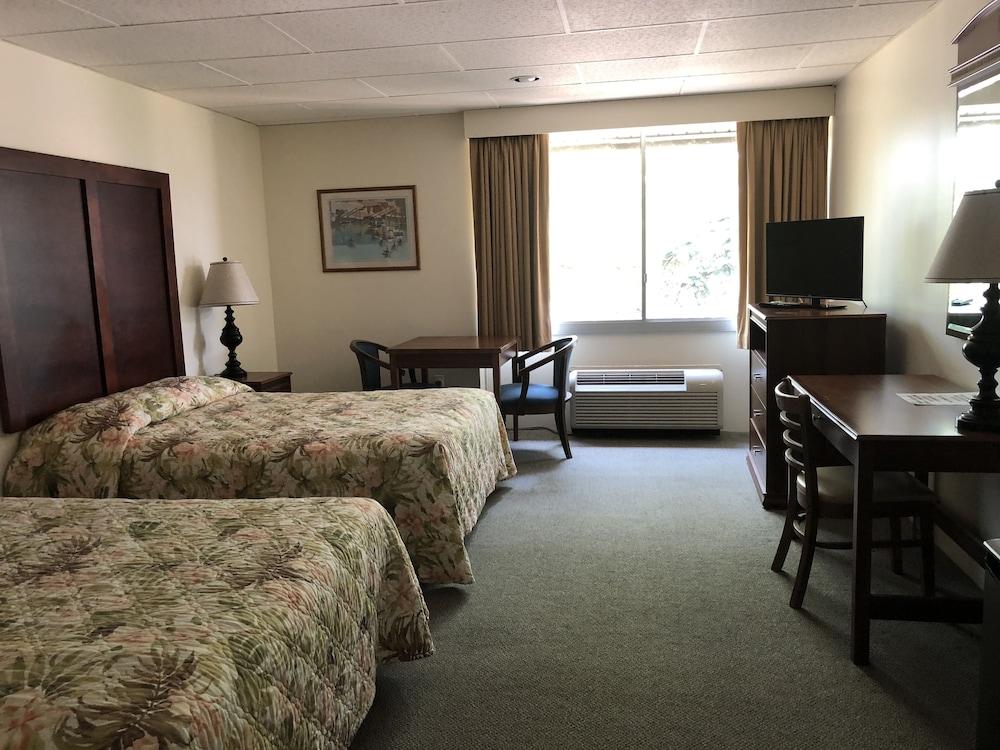 Belmar Motor Lodge photo 4
