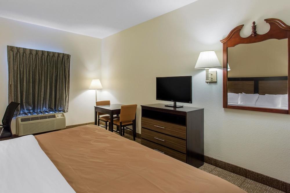 Quality Inn Surfside Myrtle Beach photo 8