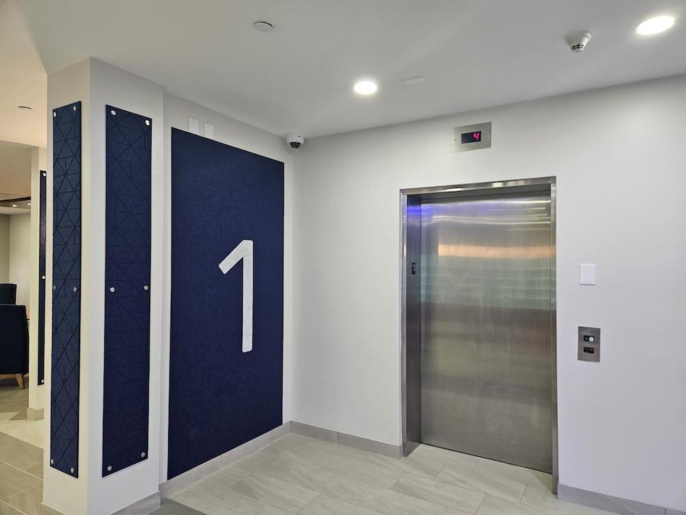 Holiday Inn Express & Suites Clermont Se West Orlando by IHG photo 90